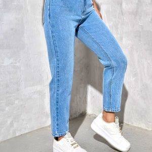 Mom Jeans